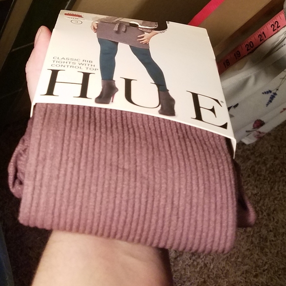 HUE Stockings Snake Skin Ribbed 5 pairs sz. 3 M/L - Picture 13 of 16